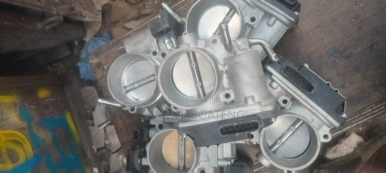 Toyota Camry 2014 to 2017 Throttle Body
