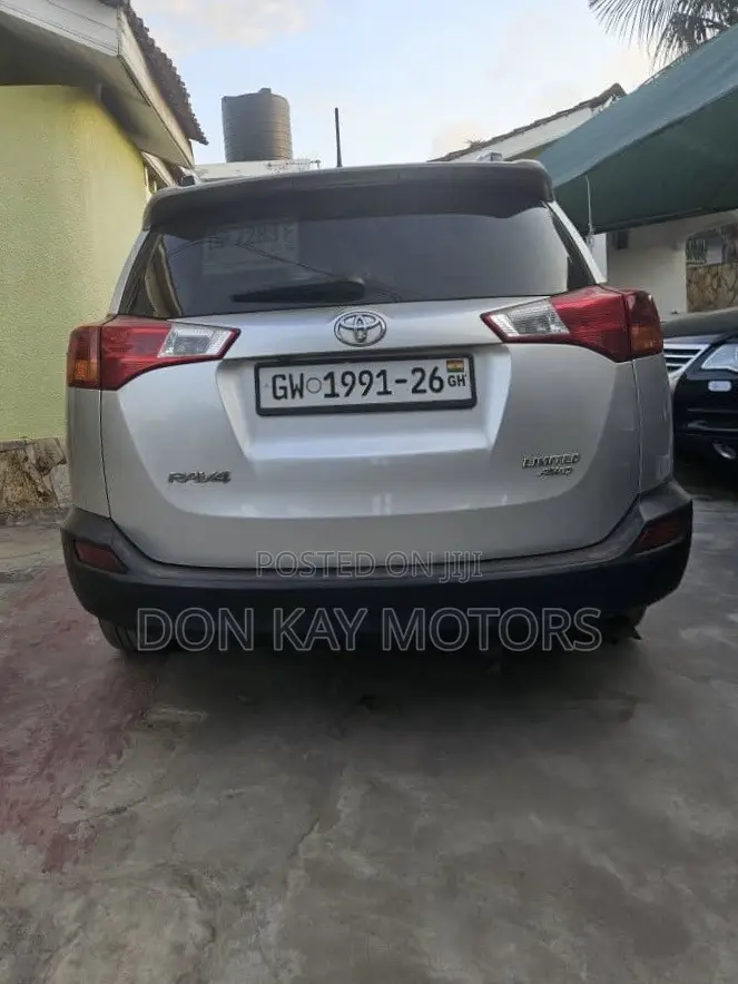 Toyota RAV4 Limited AWD (2.5L 4cyl 6A) 2016 Silver
