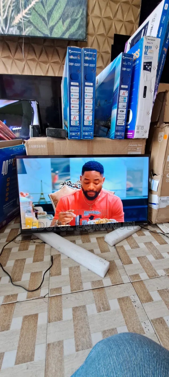 WESTINGHOUSE 40" Smart Full HD ROKU TV Wi-Fi Netflix YouTube Bluetooth