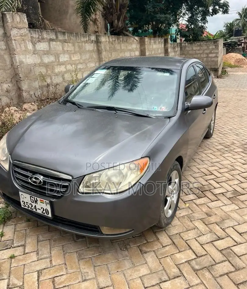 Hyundai Elantra 2010 Silver