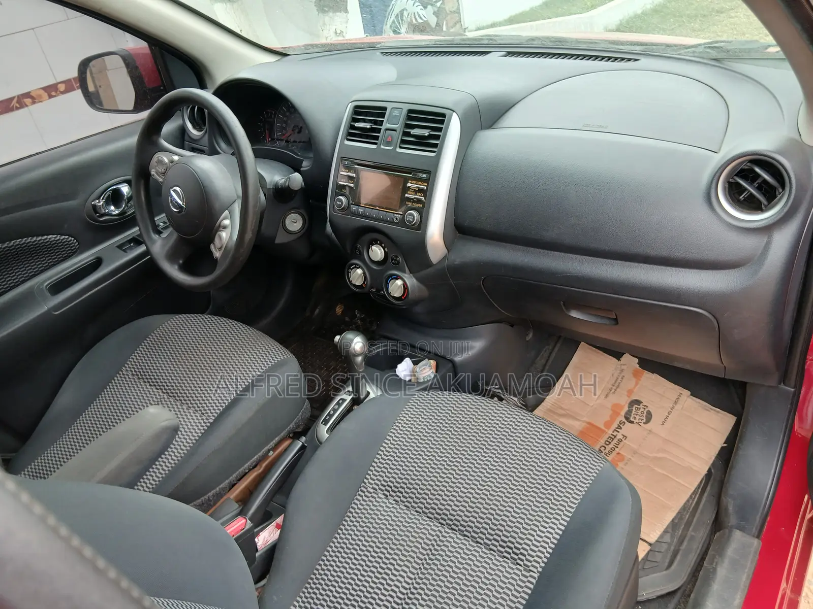 Nissan Micra 2015 Red