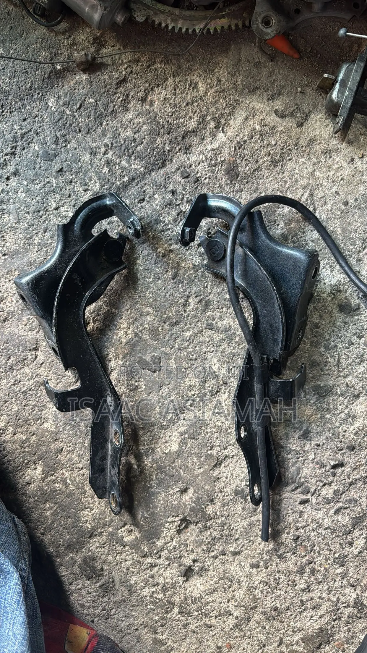 Lexus RX350 2016,2017,2018,2019,2020,2021,2022 Bonnet Hinge / Inches