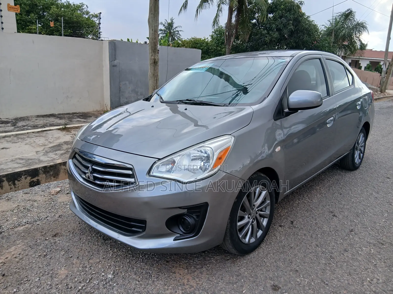 Mitsubishi Mirage 2018 Gray