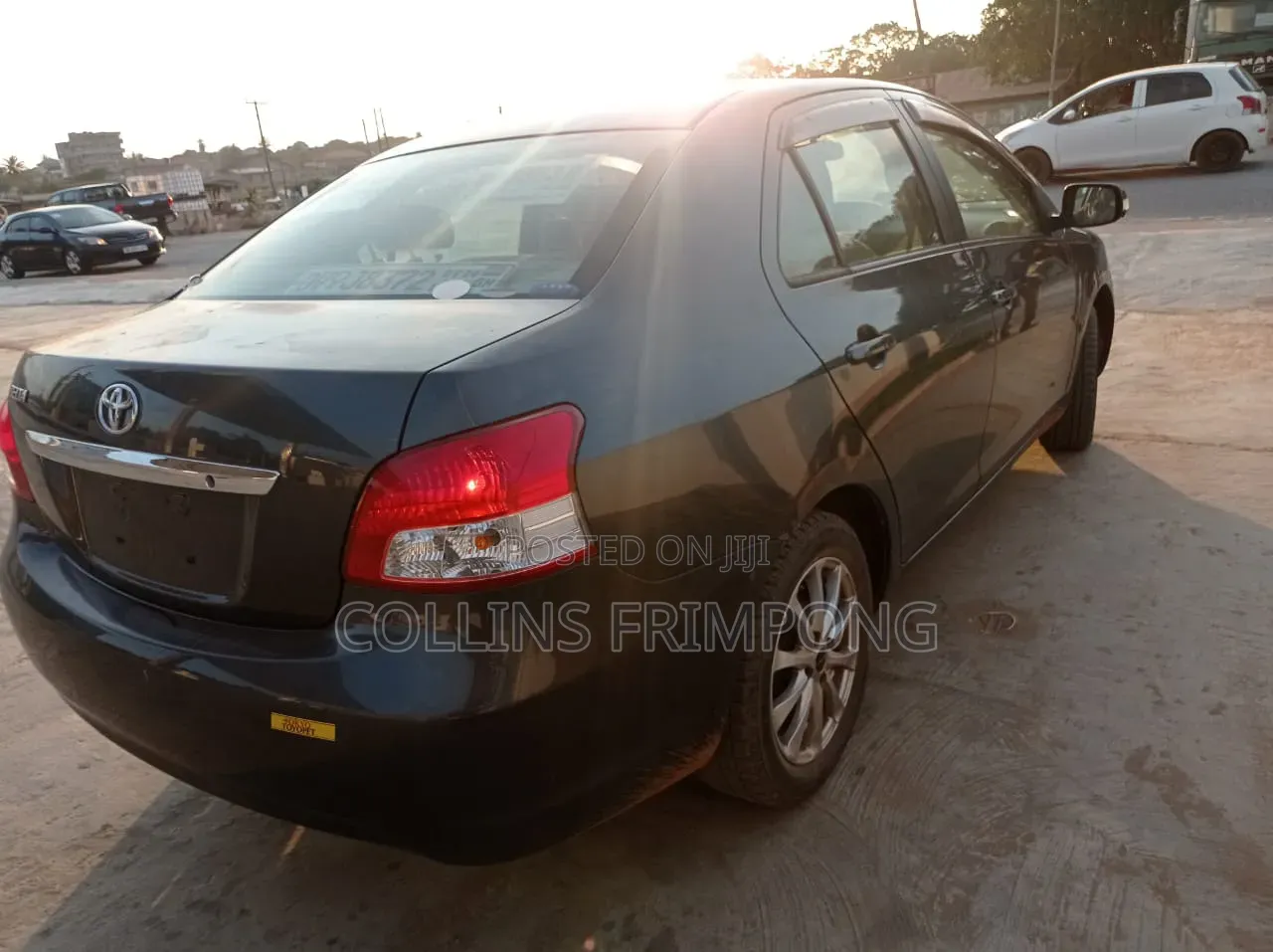 Toyota Yaris 2010 Black