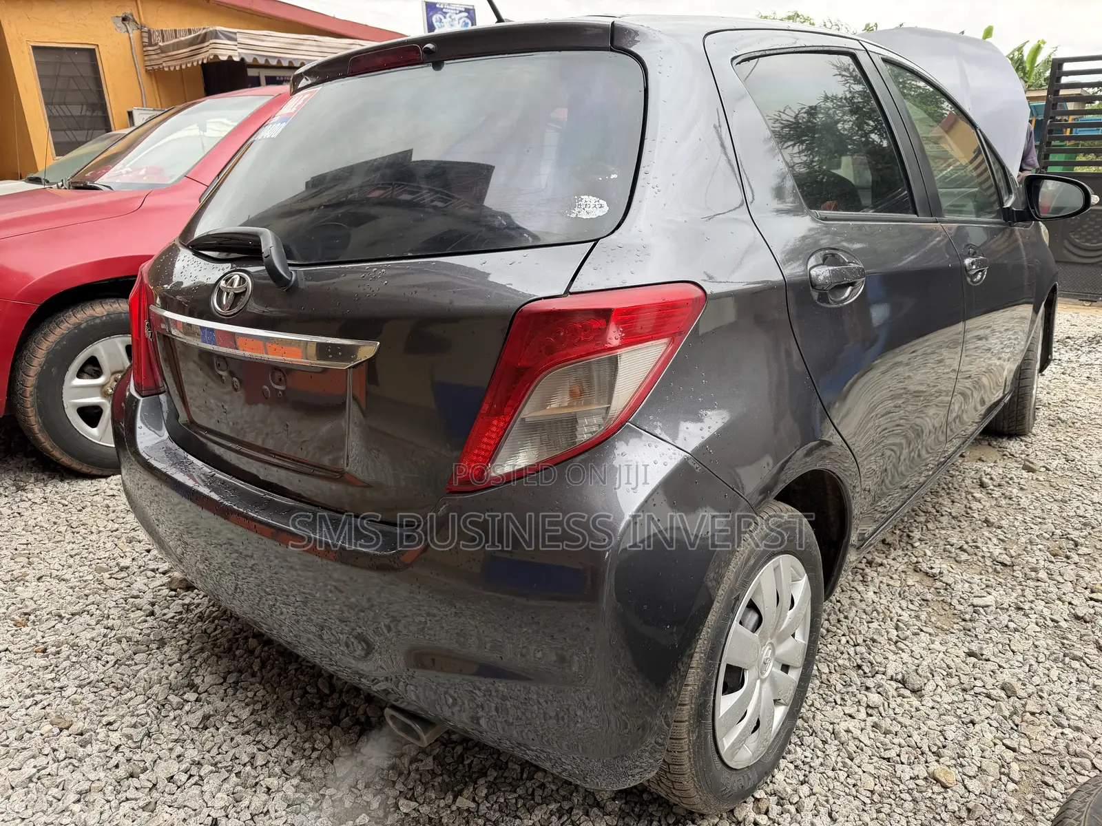 Toyota Vitz 1.3 AWD 3dr 2012 Silver