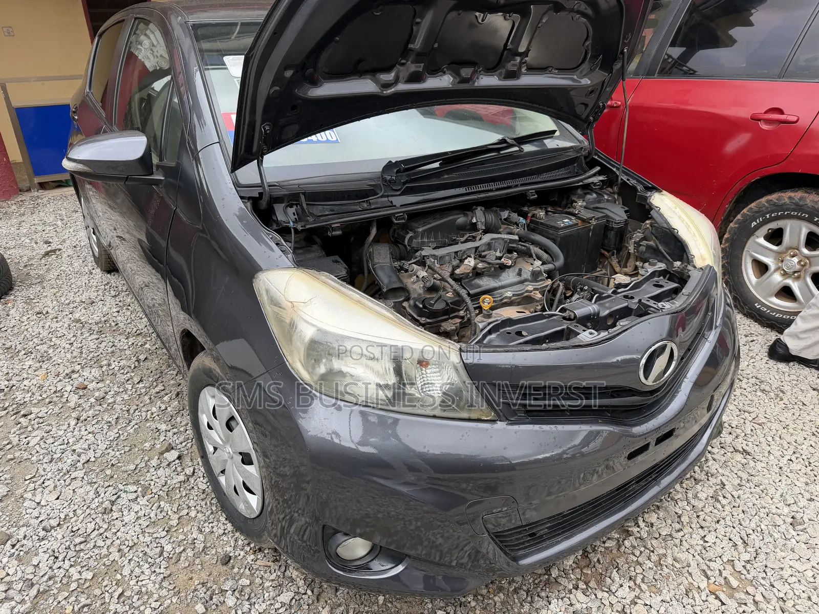 Toyota Vitz 1.3 AWD 3dr 2012 Silver