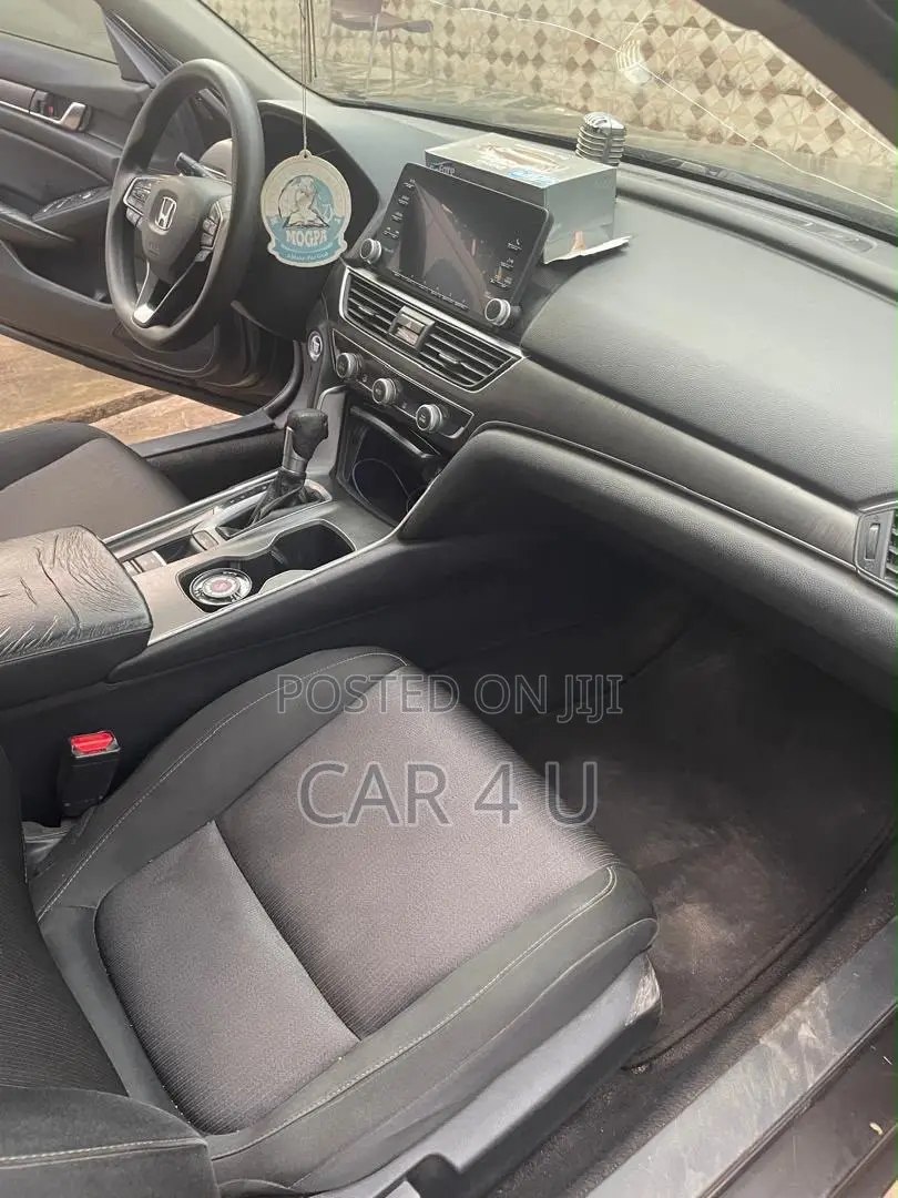 Honda Accord 2018 Gray