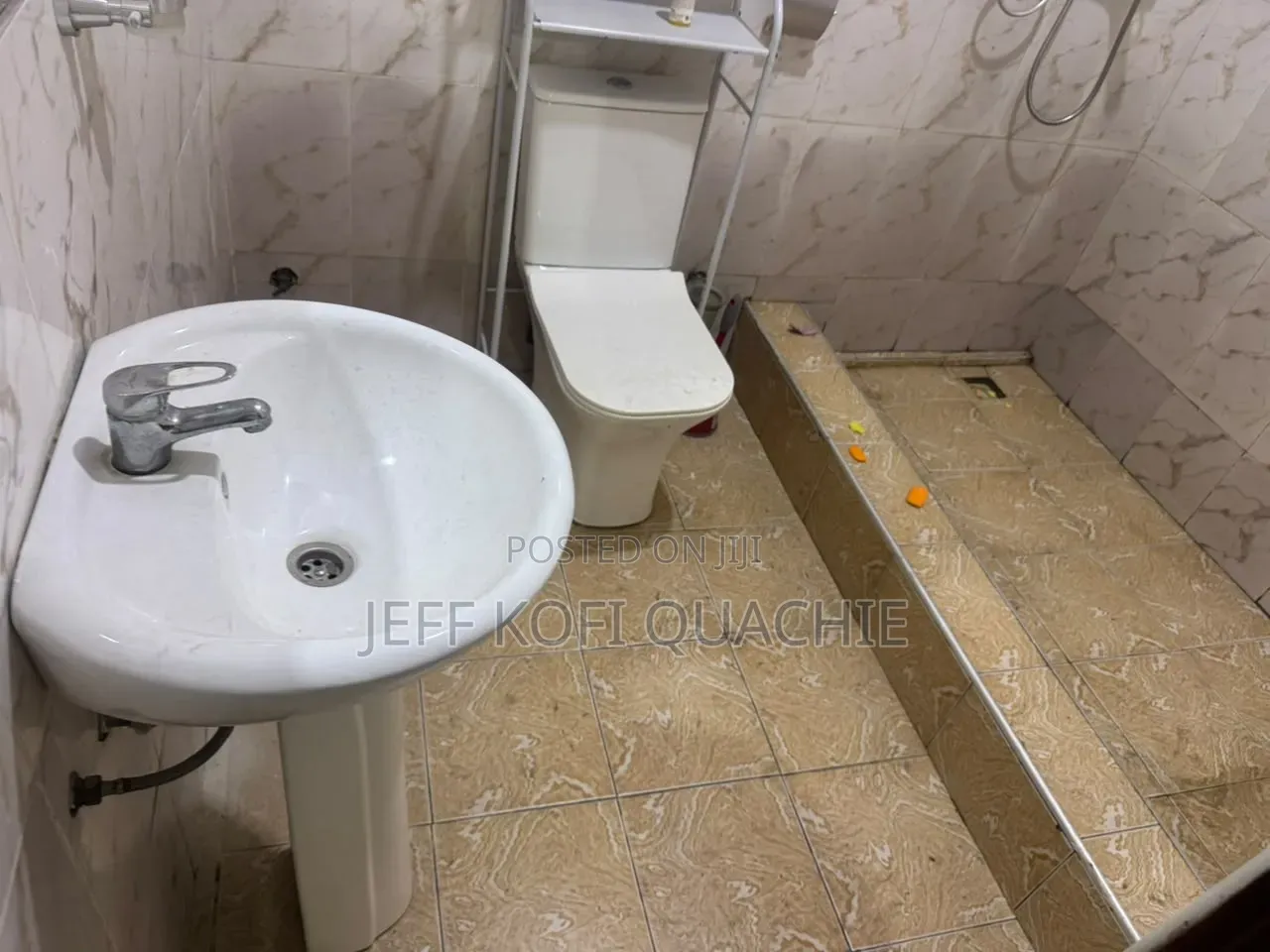 1bdrm Apartment in Quachie Estate, North Legon for rent