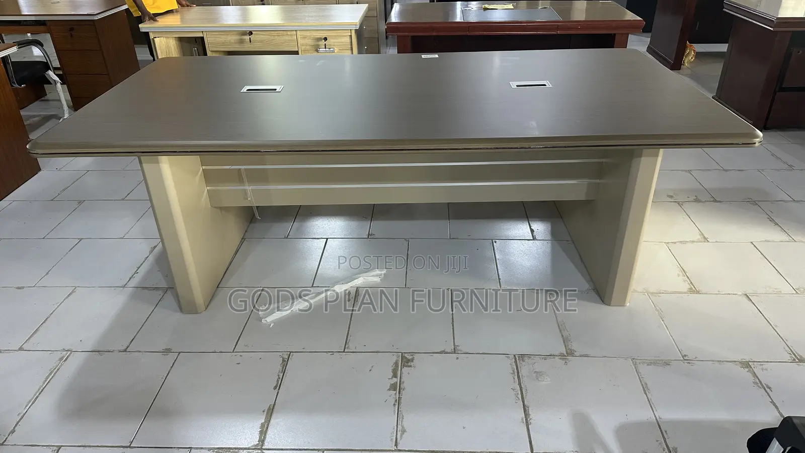 Conference Table (6-8) 220x240 Fm