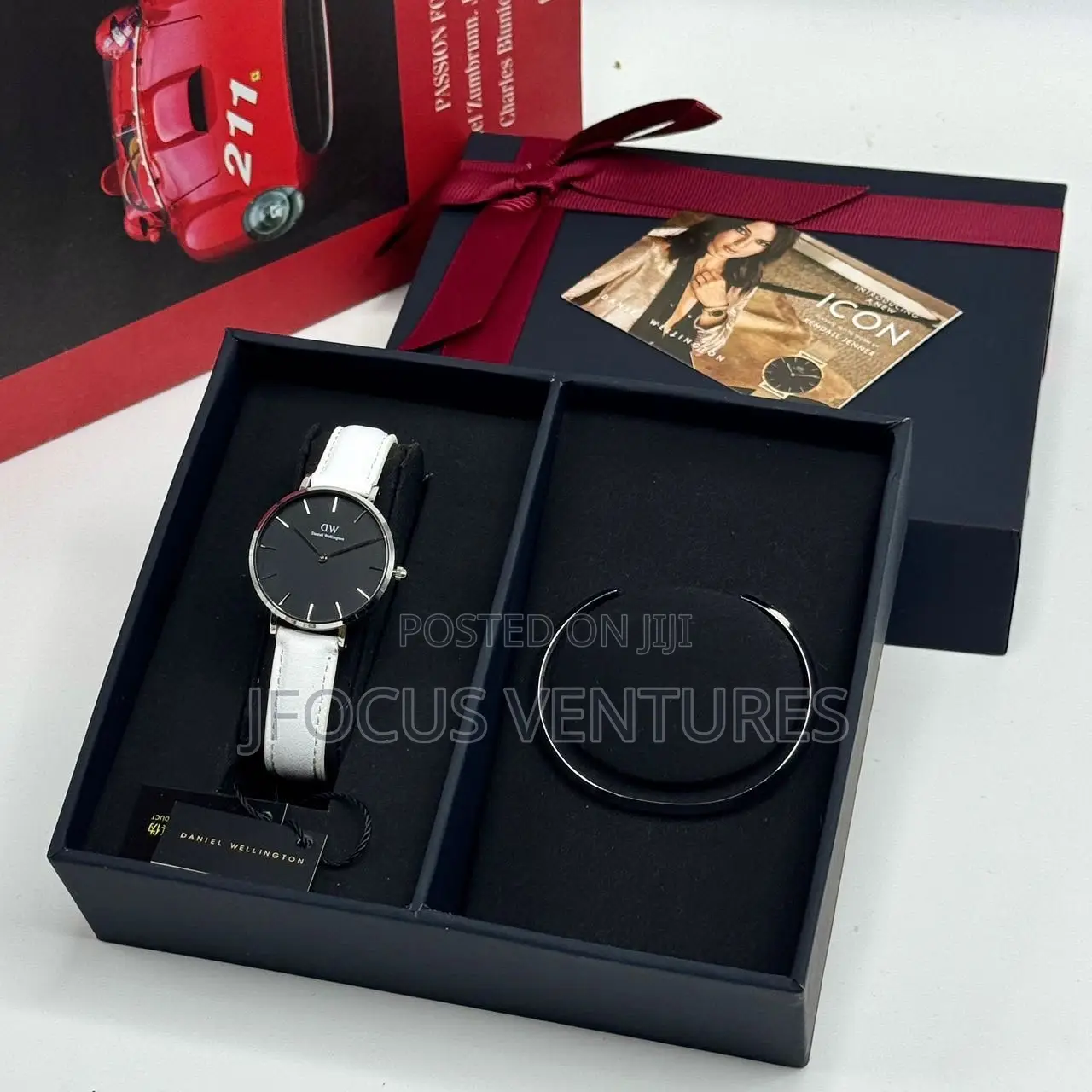DW White Leather Watch/Bracelet