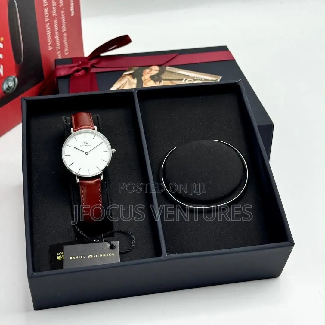 DW Brown Leather Watch/Bracelet