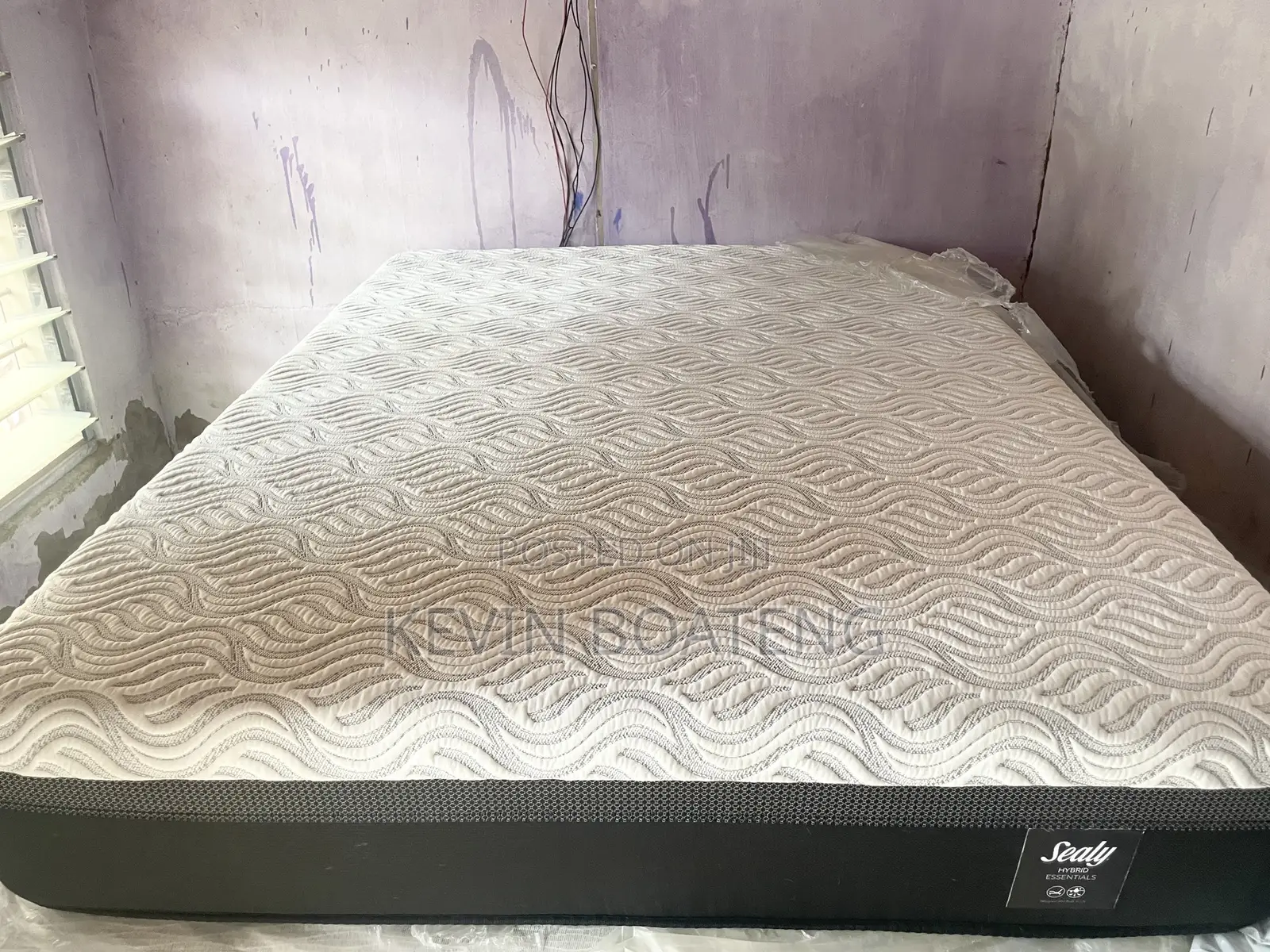 Sealy Posturepedic Hybrid Beds(QUEEN)60/80