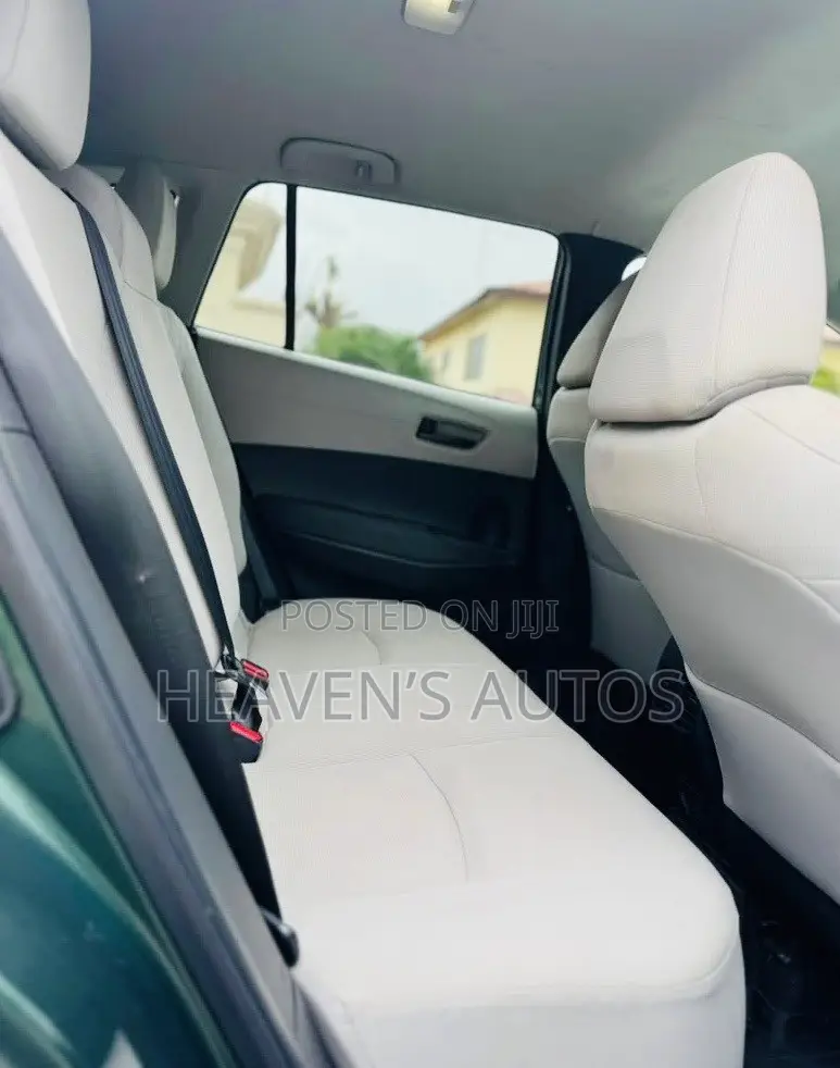 Toyota Corolla Cross 2024 Green