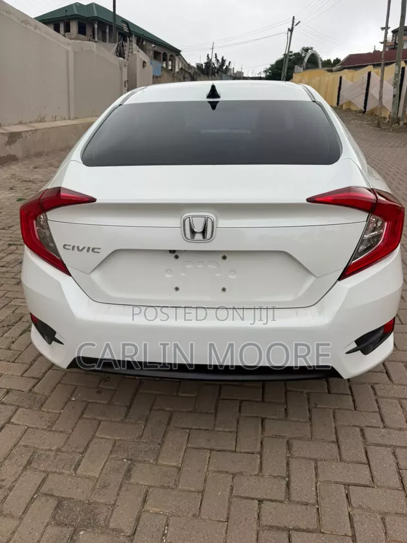 Honda Civic 2017 White