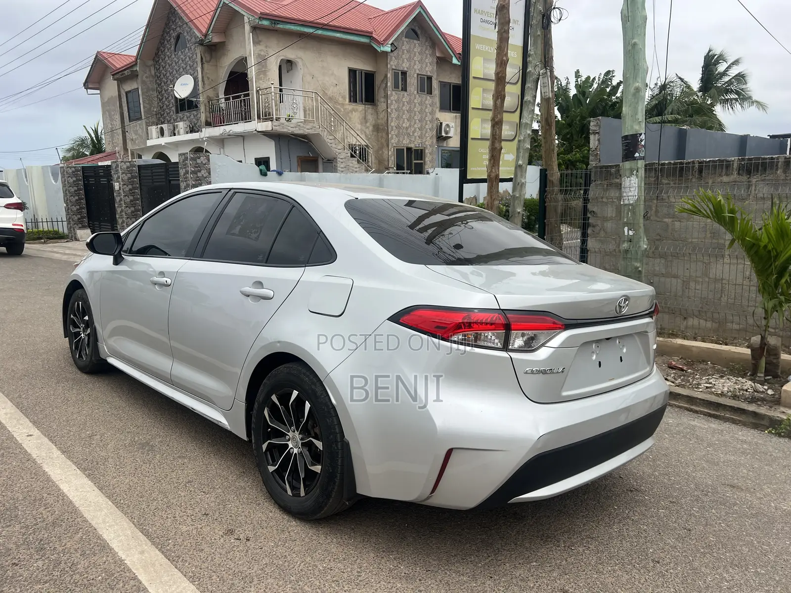 Toyota Corolla 2020 Silver