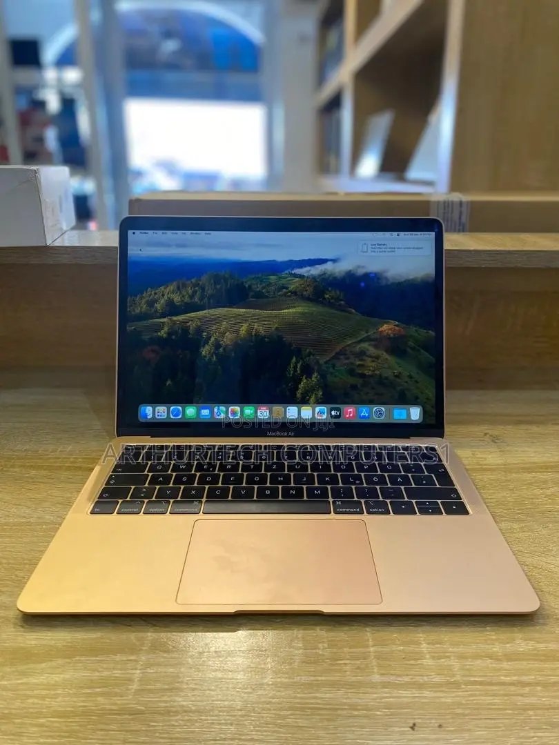 New Laptop Apple MacBook Air 2019 8GB Intel Core i5 SSD 128GB