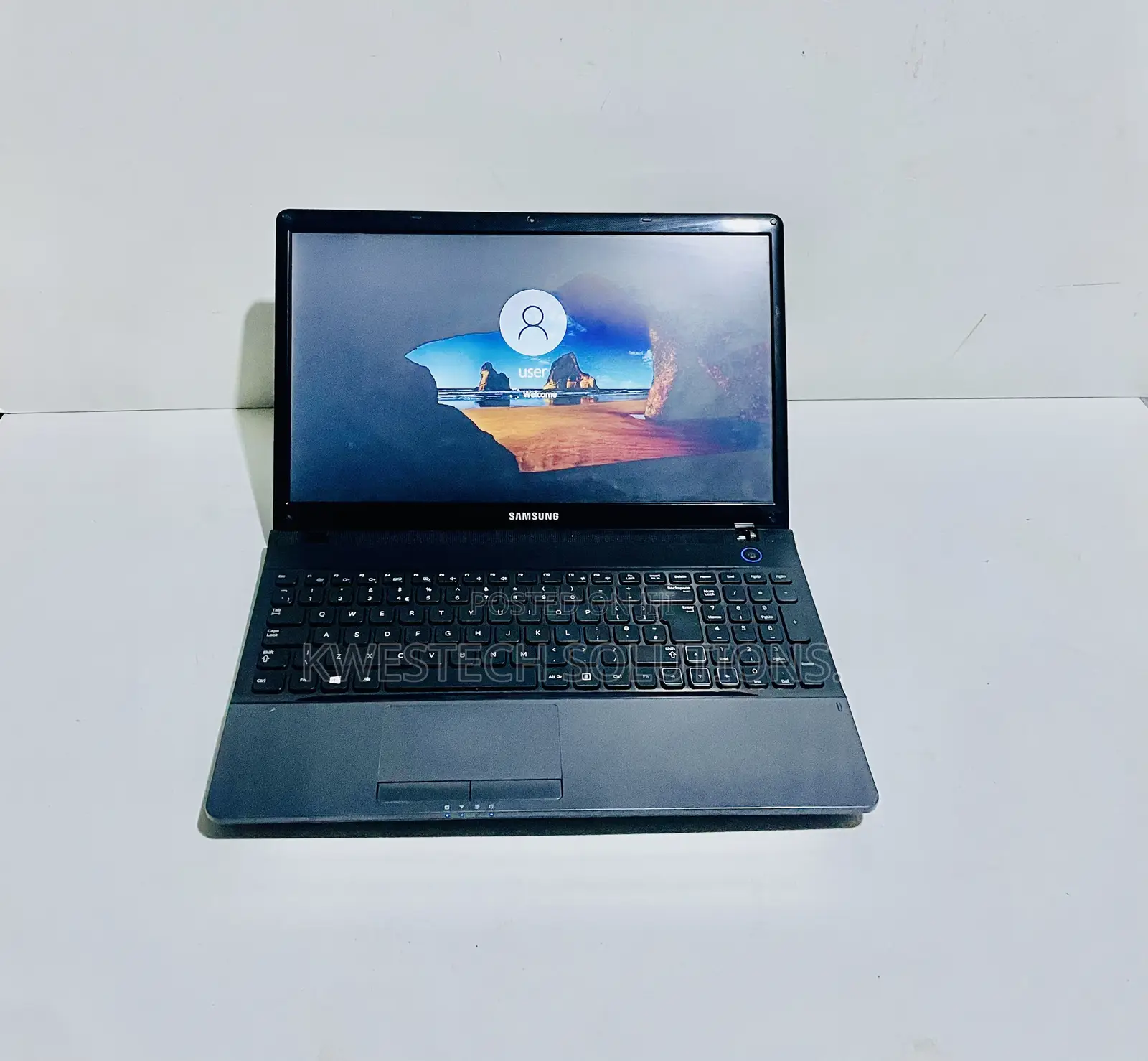 Laptop Samsung Galaxy Book3 Pro 360 16" 4GB Intel Core i5 HDD 250GB