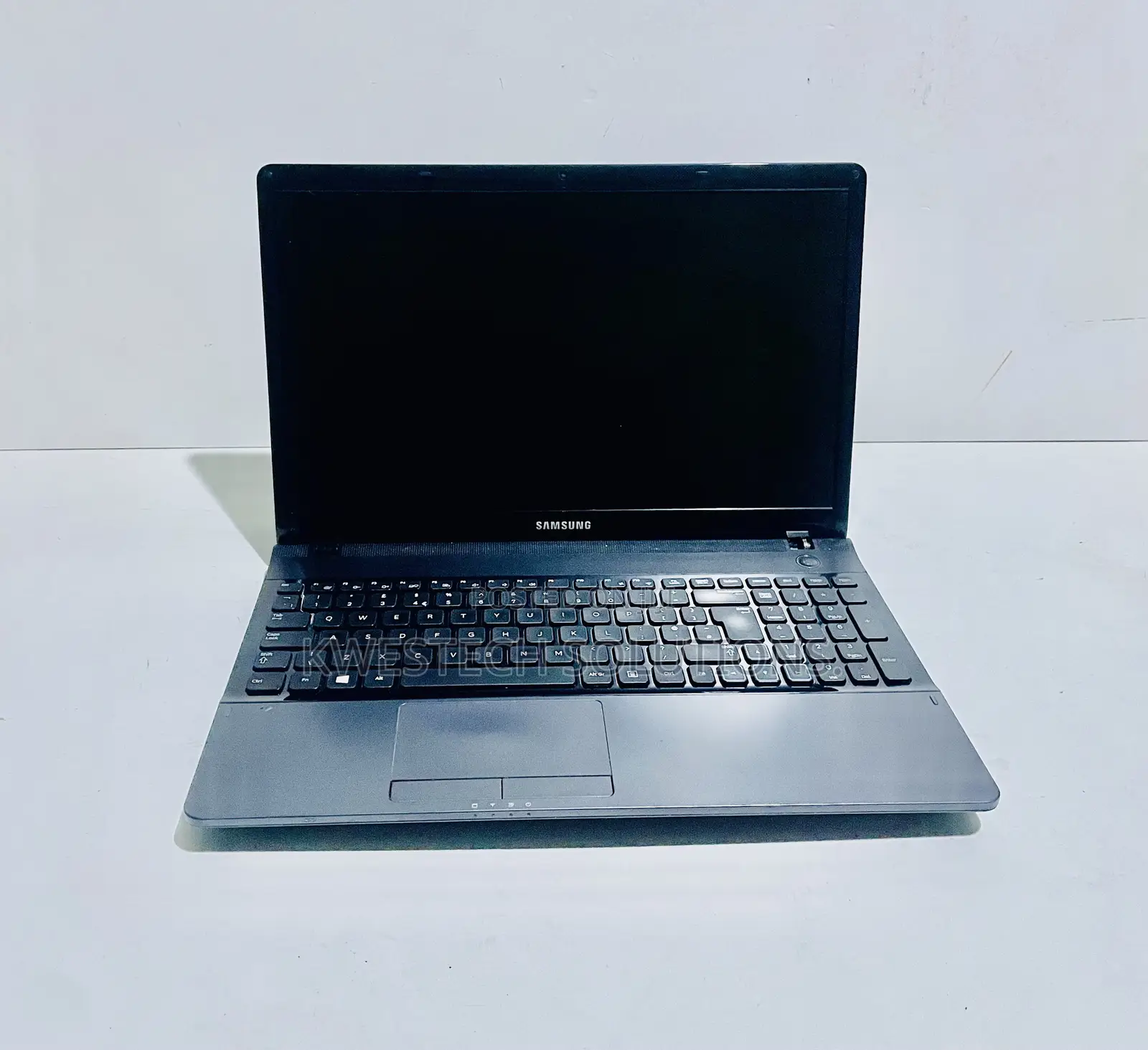 Laptop Samsung Galaxy Book3 Pro 360 16" 4GB Intel Core i5 HDD 250GB