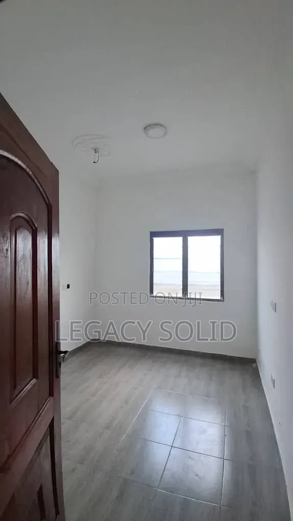 3bdrm Apartment in Legacy Solid Real, Coca Cola for rent