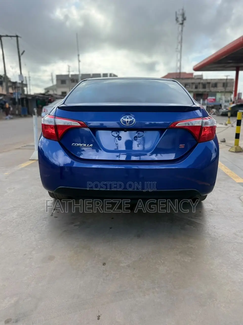 Toyota Corolla S 4dr Sedan (1.8L 4cyl CVT) 2015 Blue