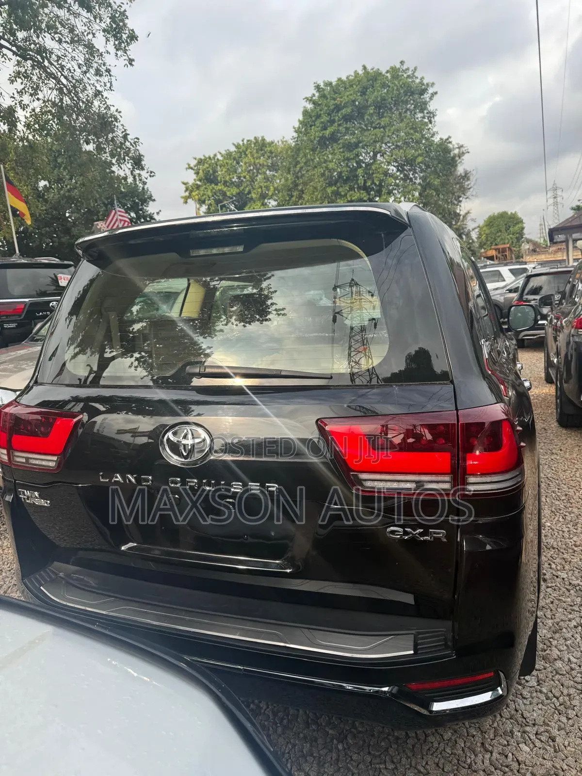 Toyota Land Cruiser 4.0 V6 GXR 2018 Black