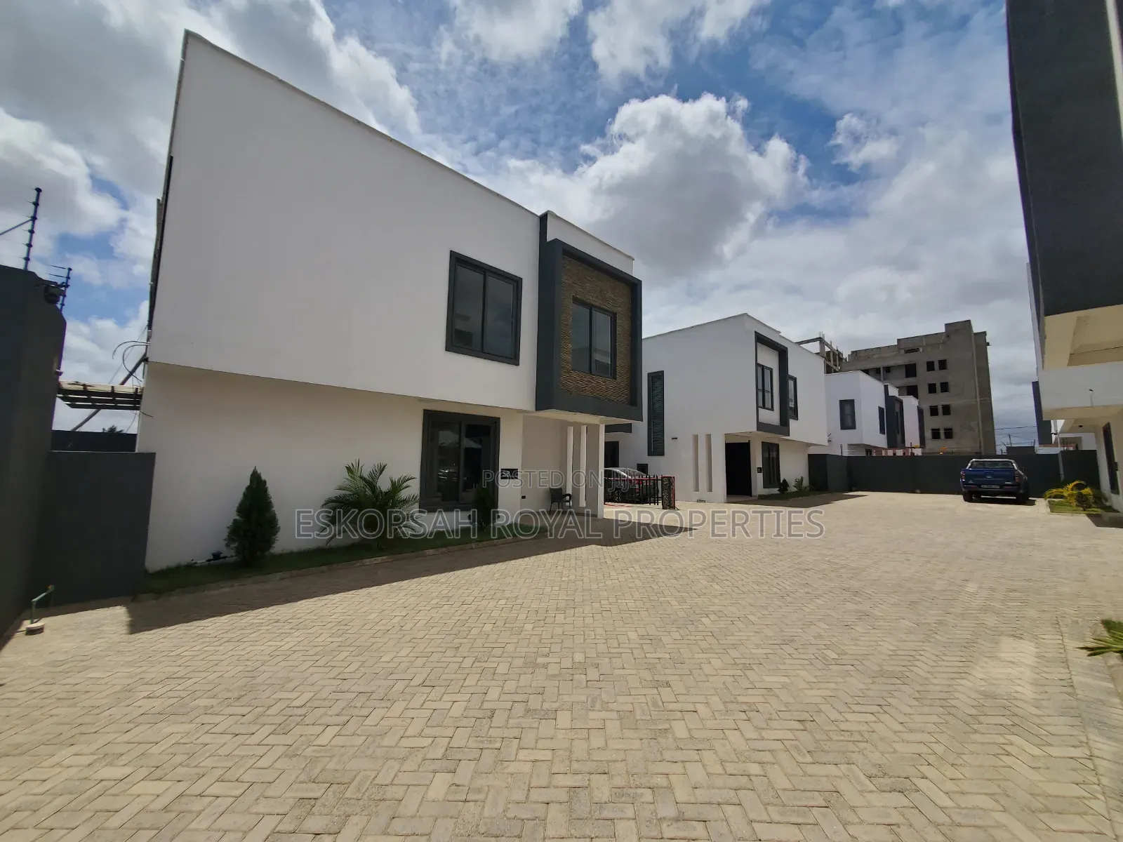 3bdrm Townhouse / Terrace in East Legon, Ability for rent