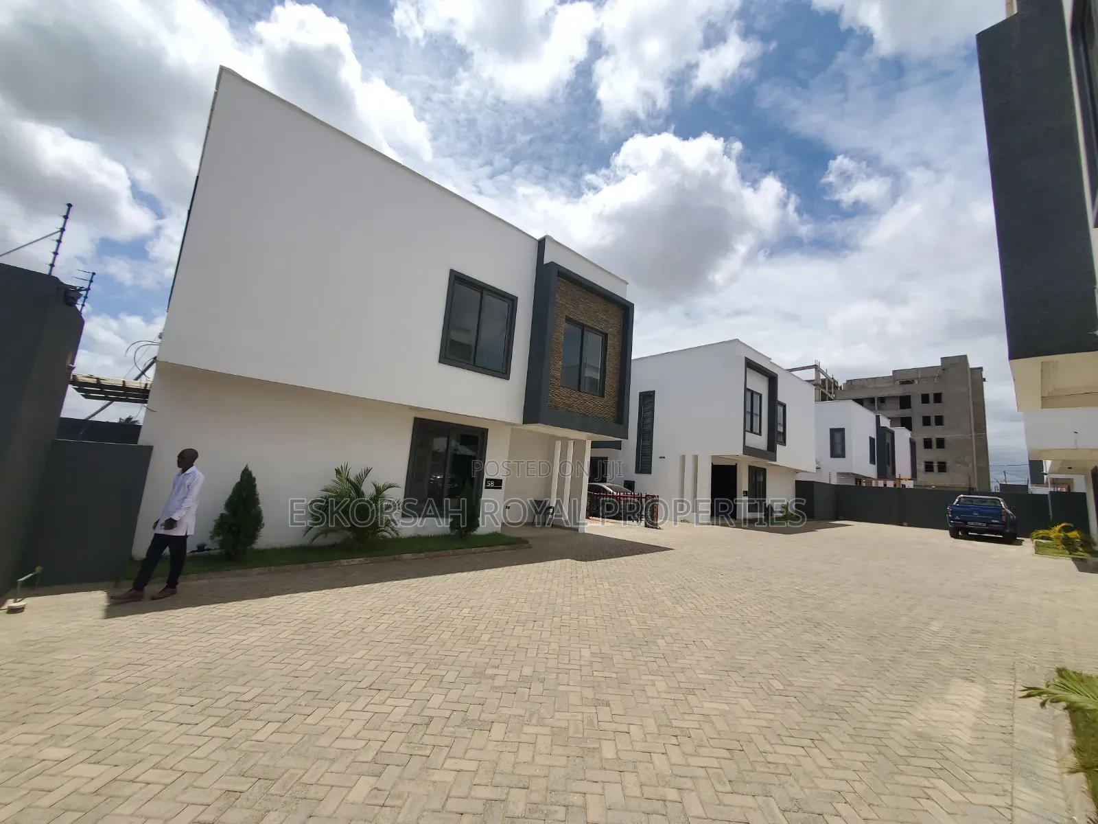 3bdrm Townhouse / Terrace in East Legon, Ability for rent