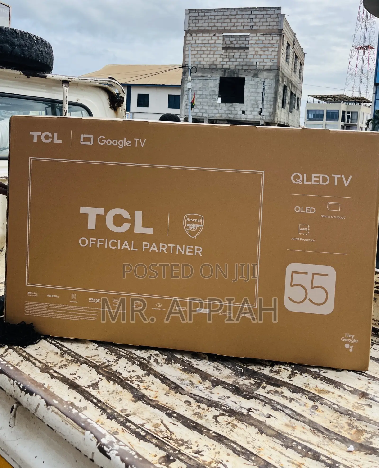 Extremely Classic TCL 55” Qled Smart Screen TV 