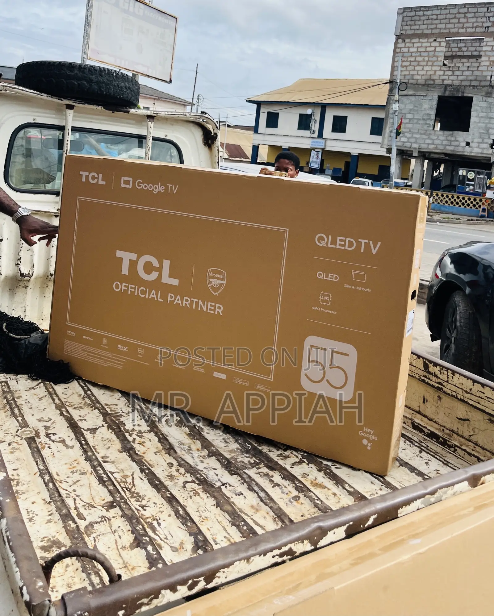 Super Adorable TCL 55” Qled Smart TV(Black) 