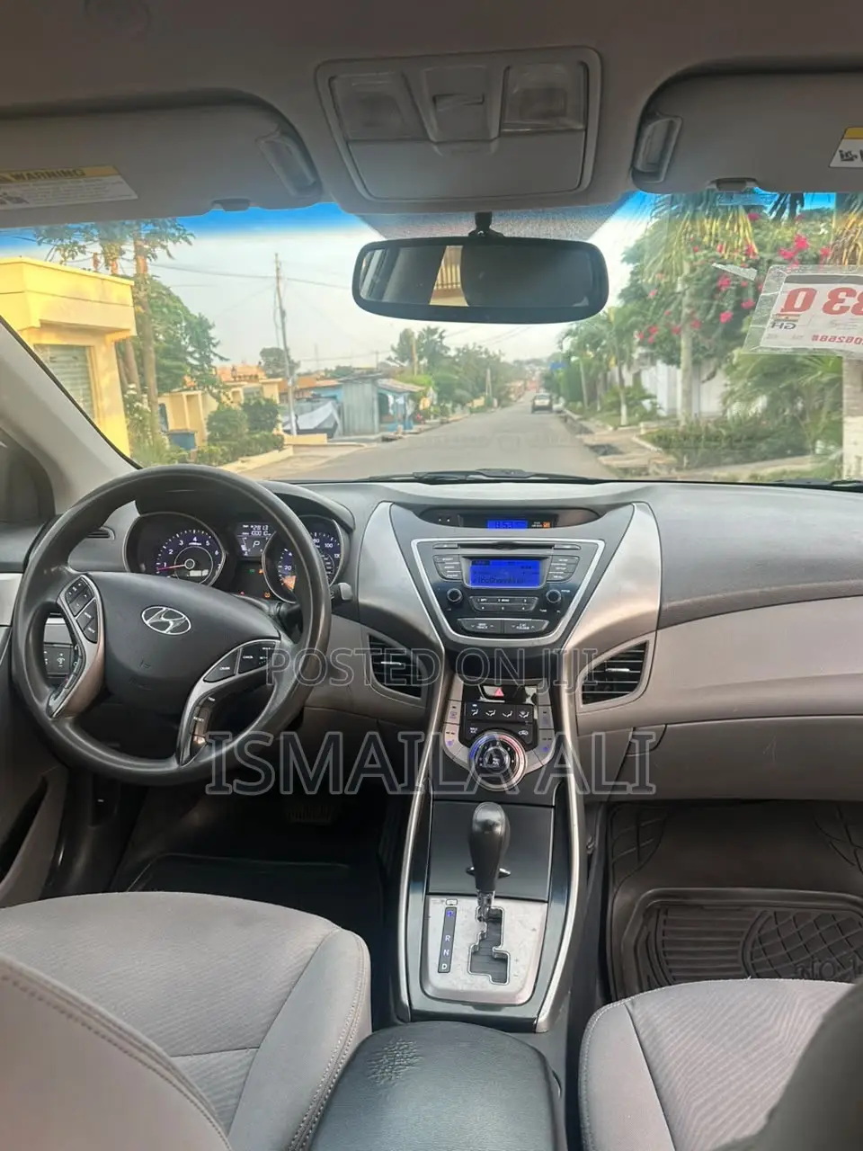 Hyundai Elantra GLS Sedan FWD (1.8L 4cyl 6A) 2013 White