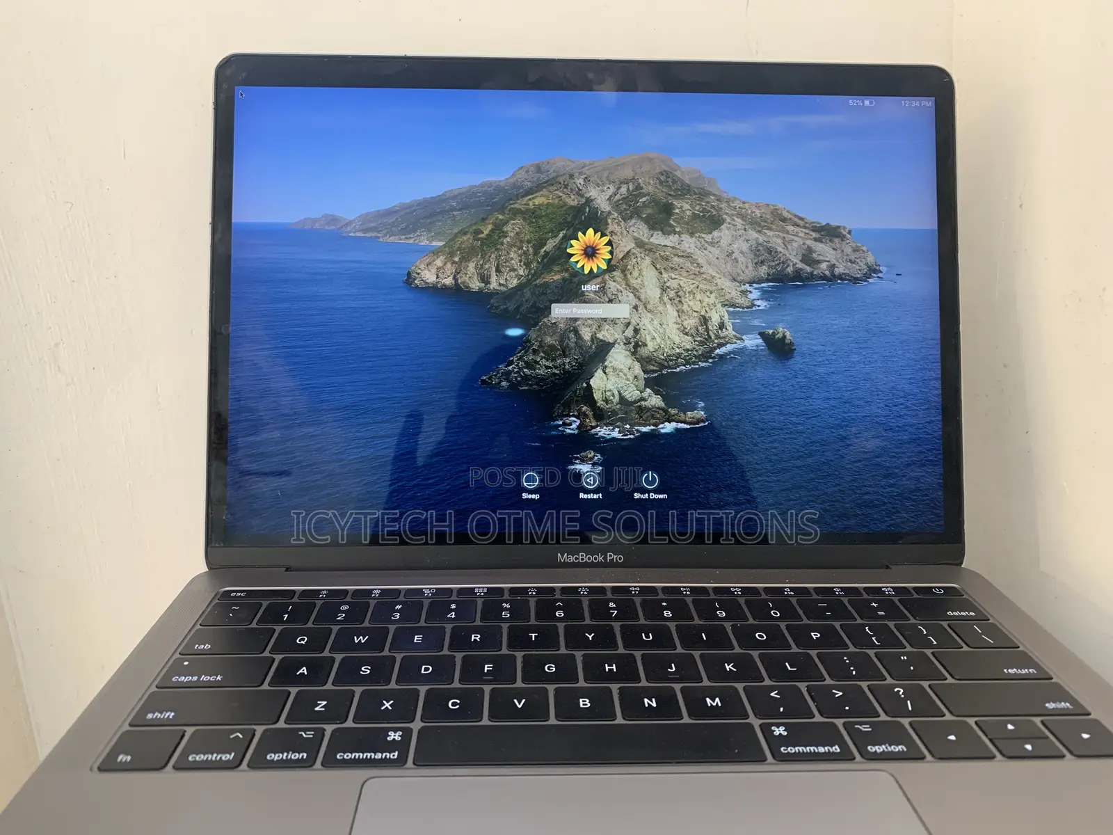 Laptop Apple MacBook Pro 2017 8GB Intel Core i5 SSHD (Hybrid) 512GB