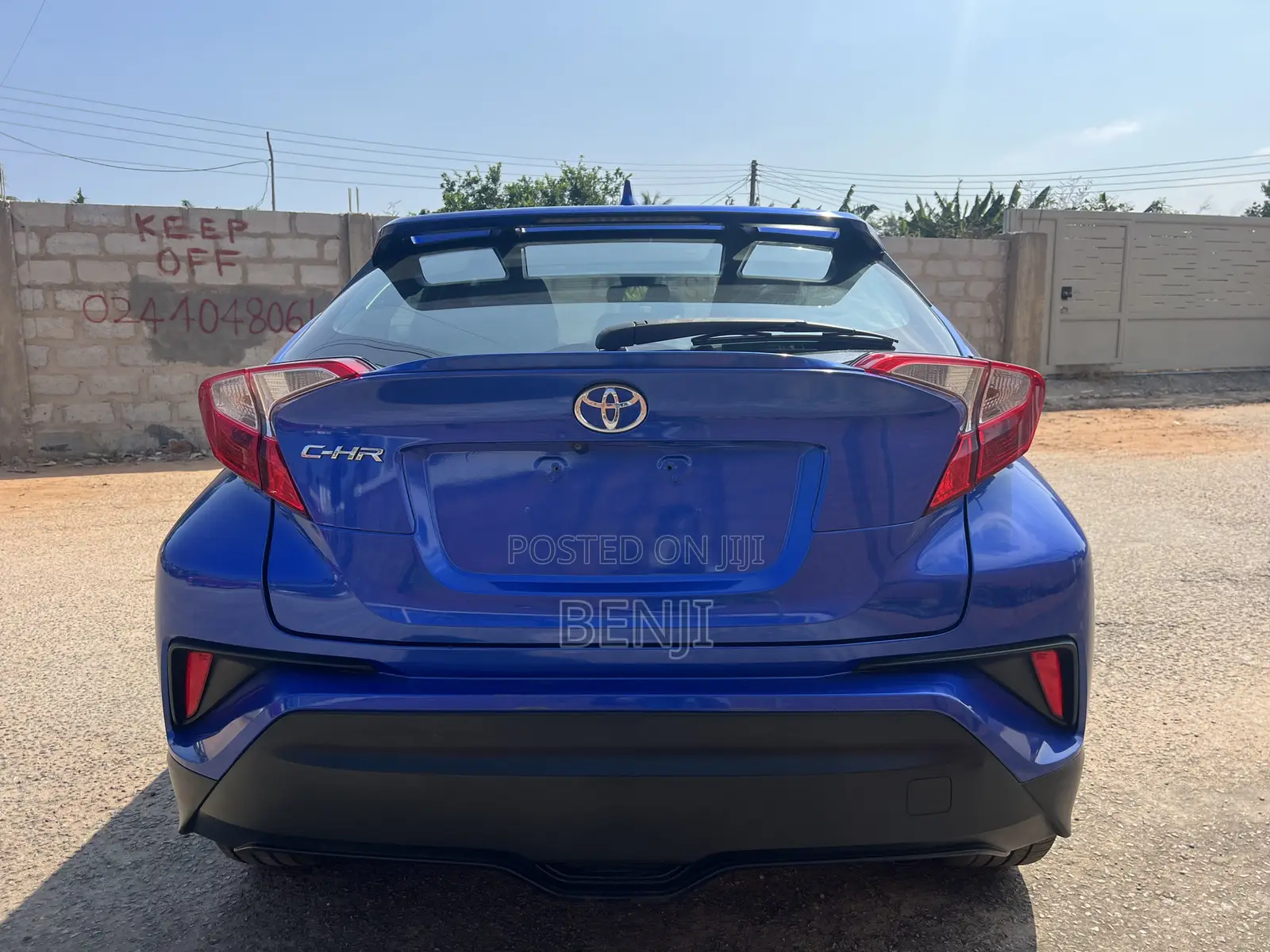 Toyota C-HR 2018 Blue