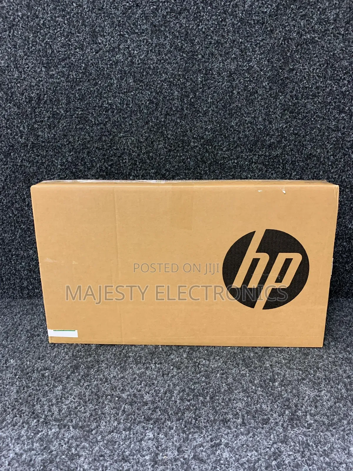 New Laptop HP 14-ep0063 8GB Intel Celeron SSD 512GB
