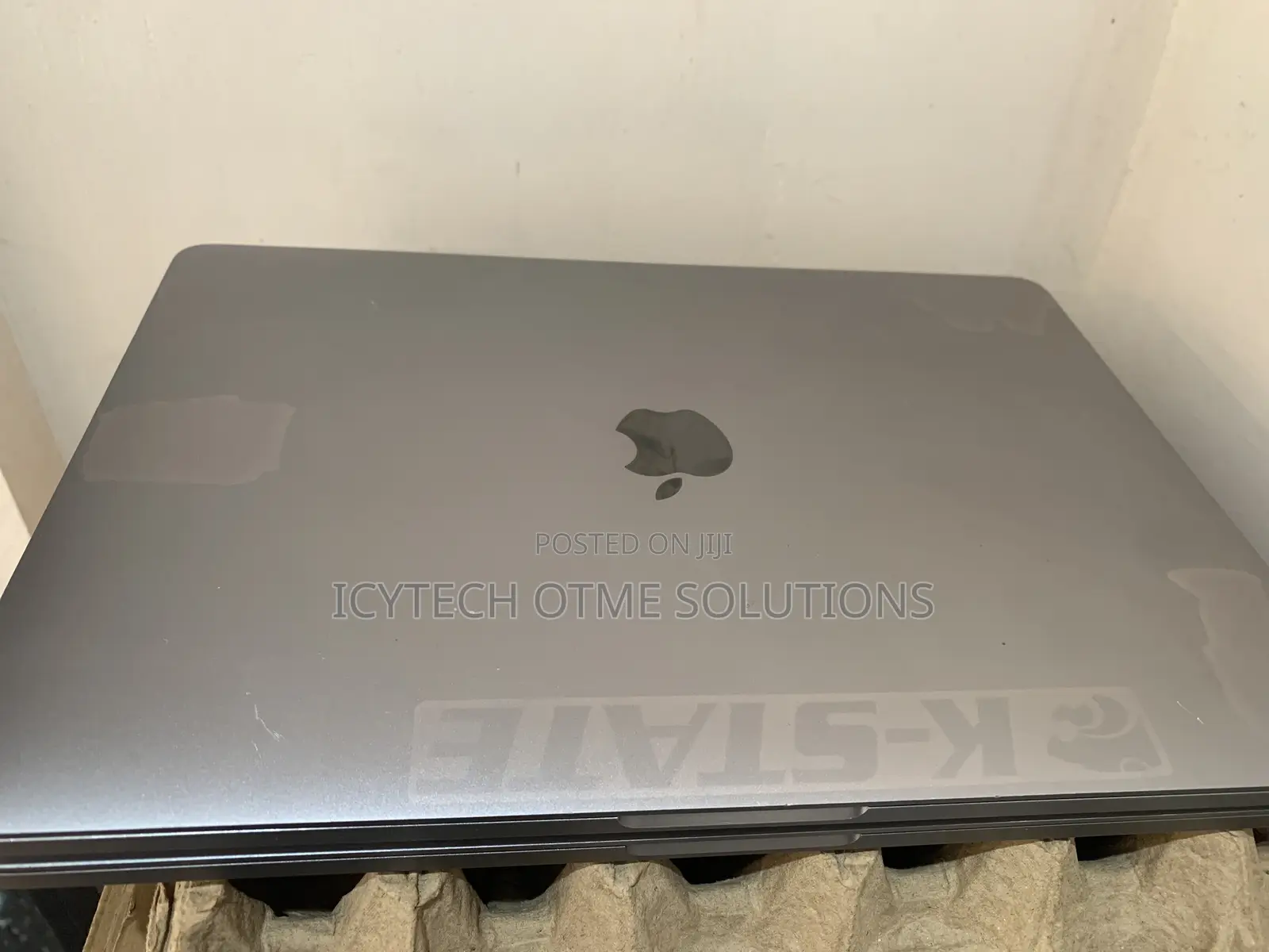 Laptop Apple MacBook Pro 2019 16GB Intel Core i5 eMMC 512GB