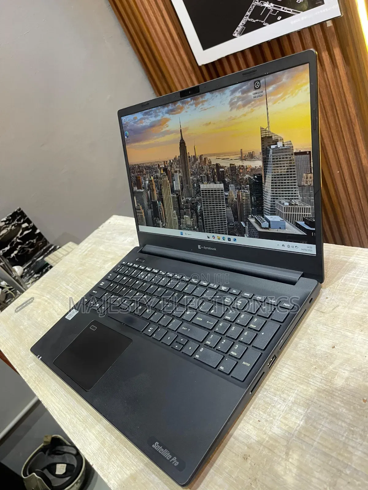 New Laptop Dynabook Satellite Pro C50-H 16GB Intel Core i5 SSD 256GB