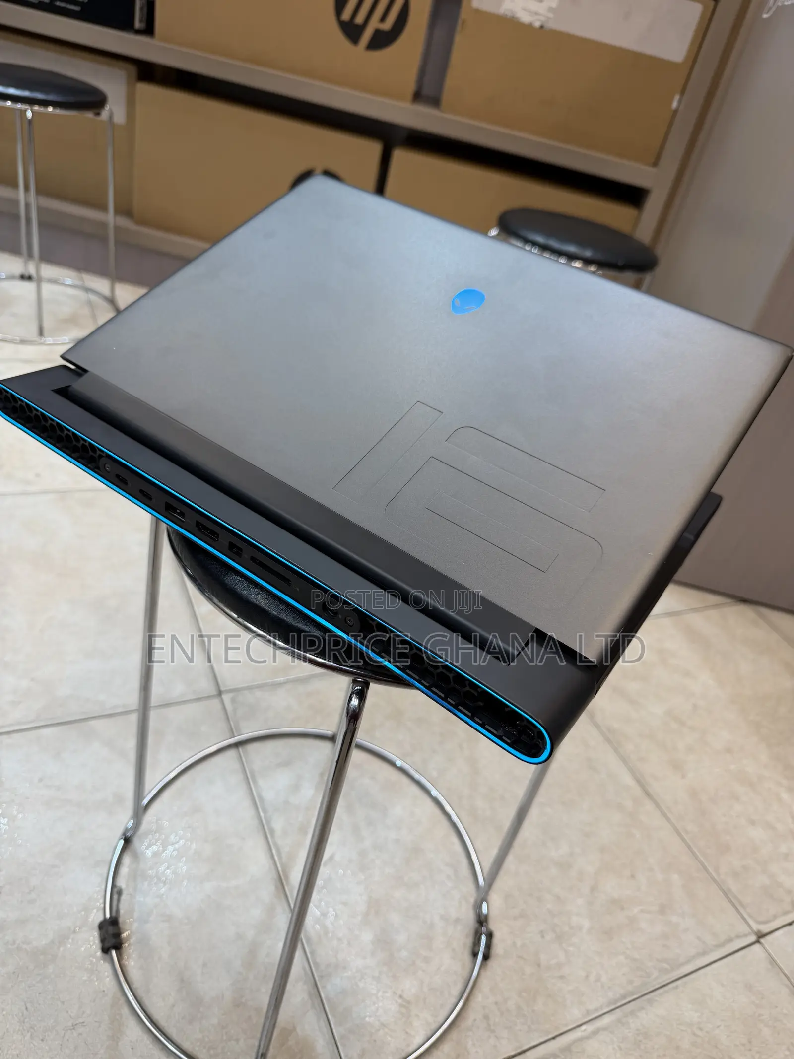 Laptop Dell Allienware M18 R1 16GB Intel Core i7 SSD 1T