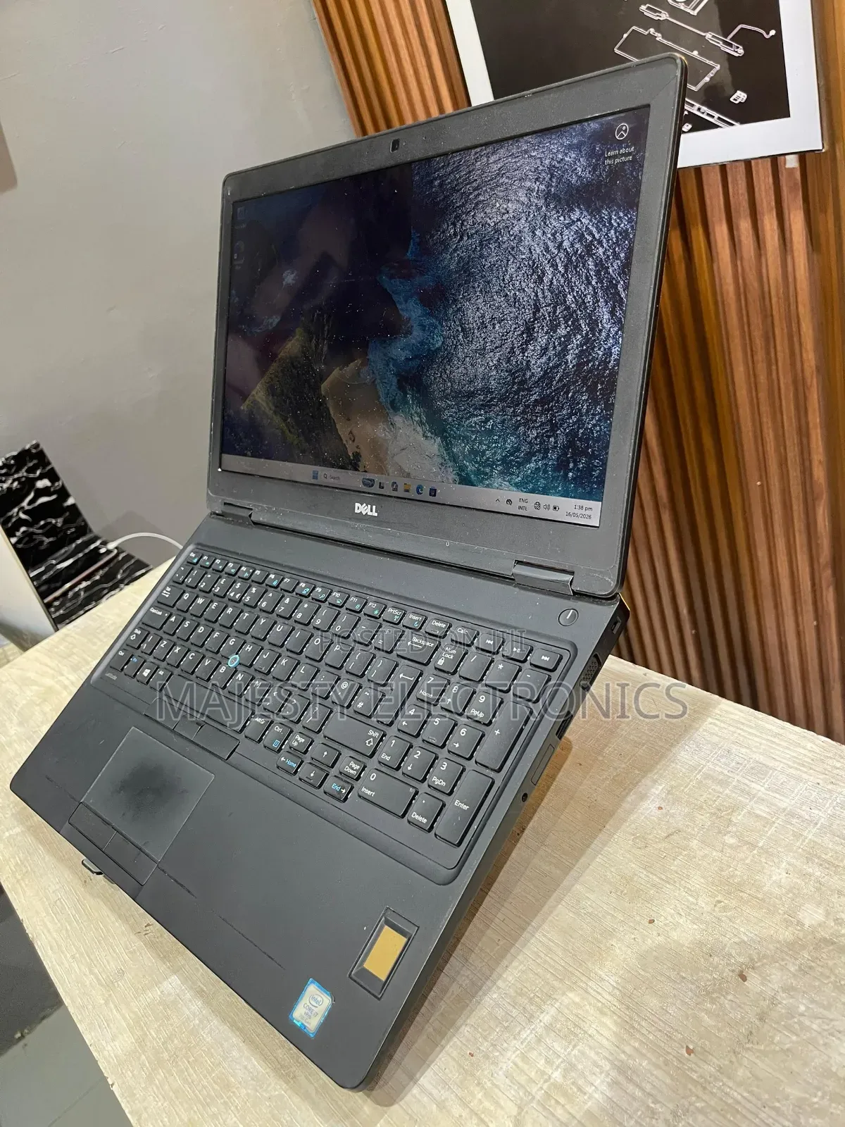 New Laptop Dell Latitude 15 5580 4GB Intel Core i7 SSD 128GB