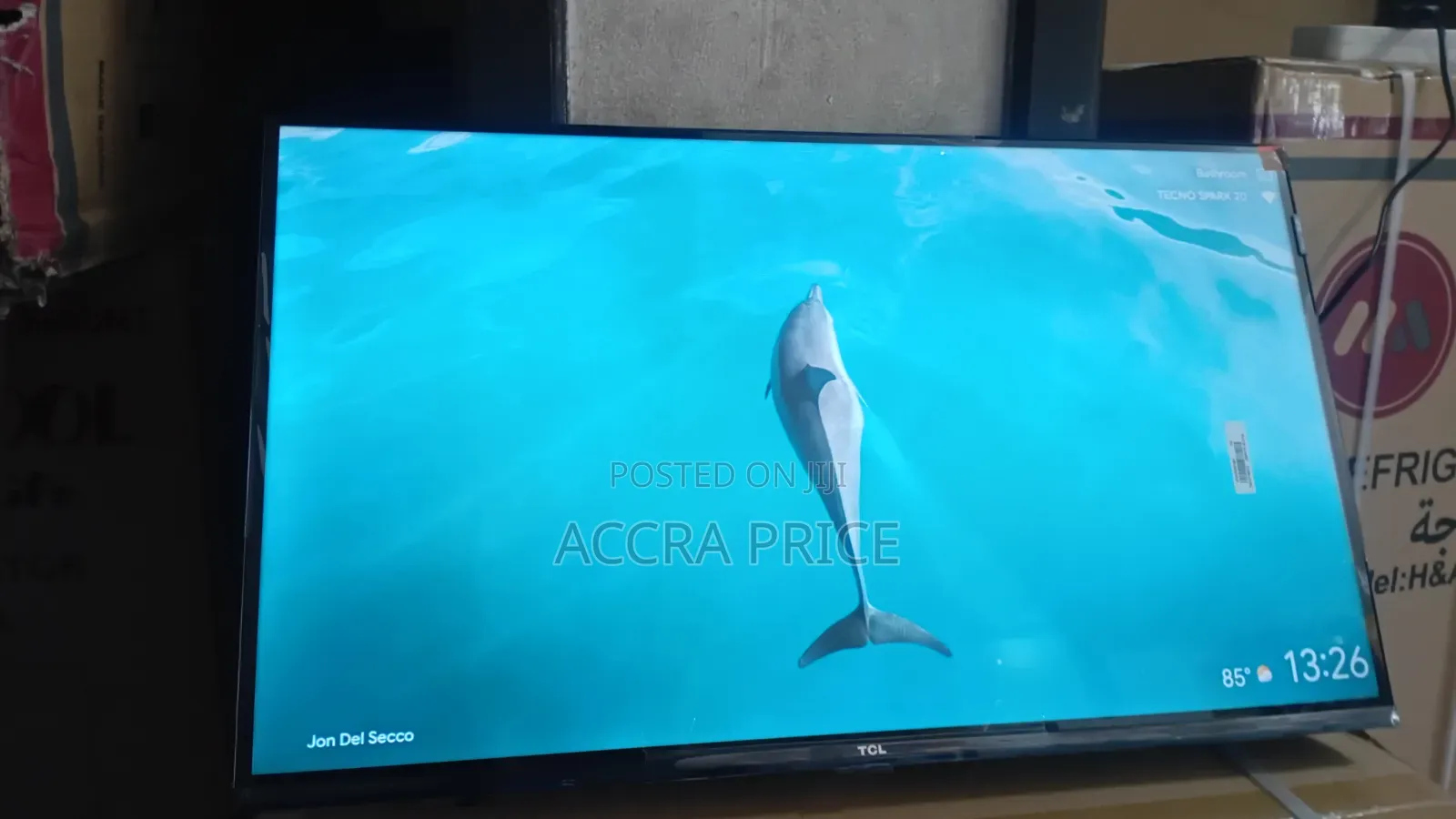 Version Surf Televisions, Self Branding 32inches TCL Television