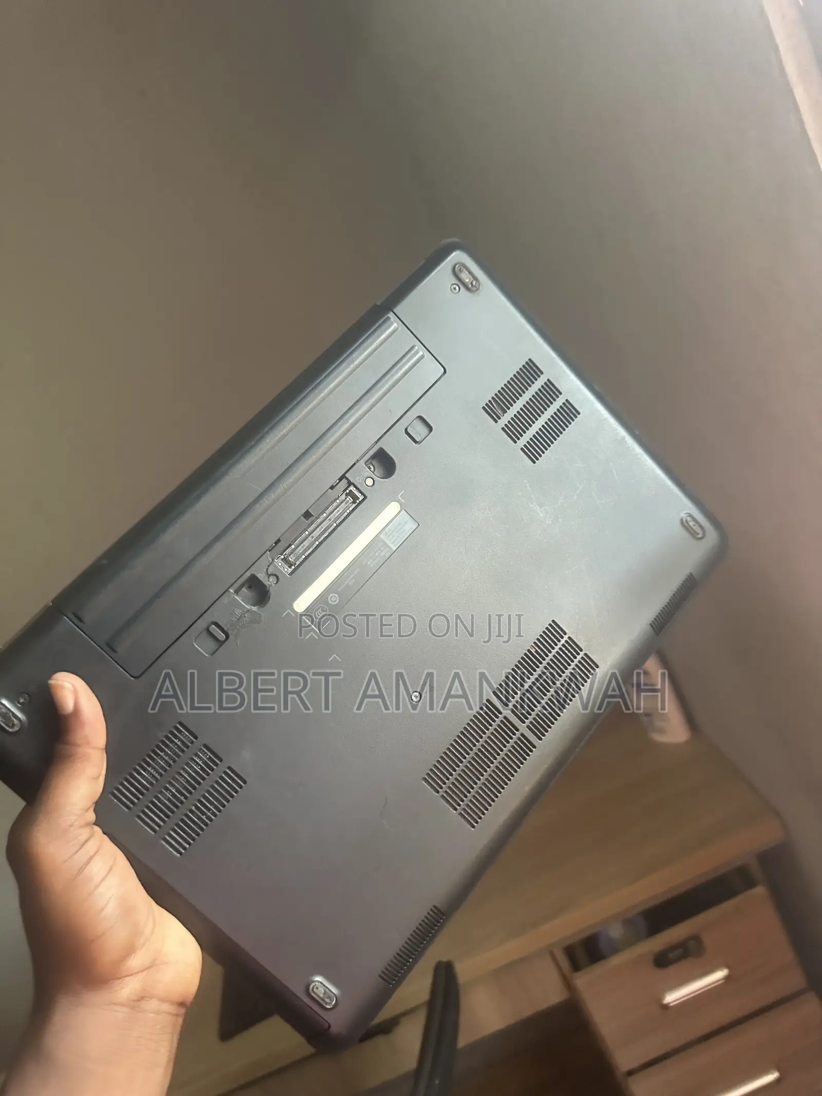 Laptop Dell Latitude 5440 8GB Qualcomm Snapdragon X Elite SSD 128GB