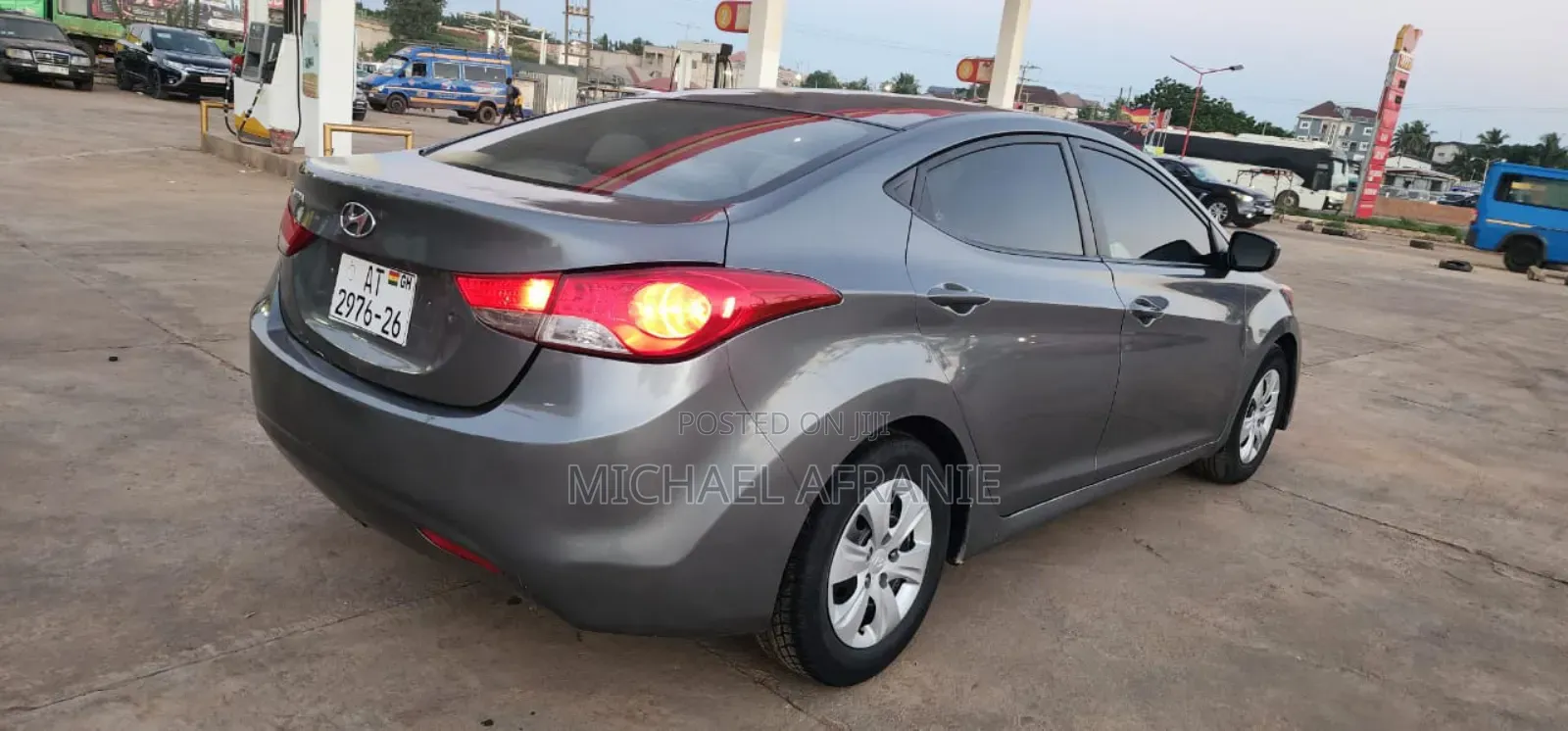 Hyundai Elantra SE 4dr Sedan (1.8L 4cyl 6A) 2014 Gray