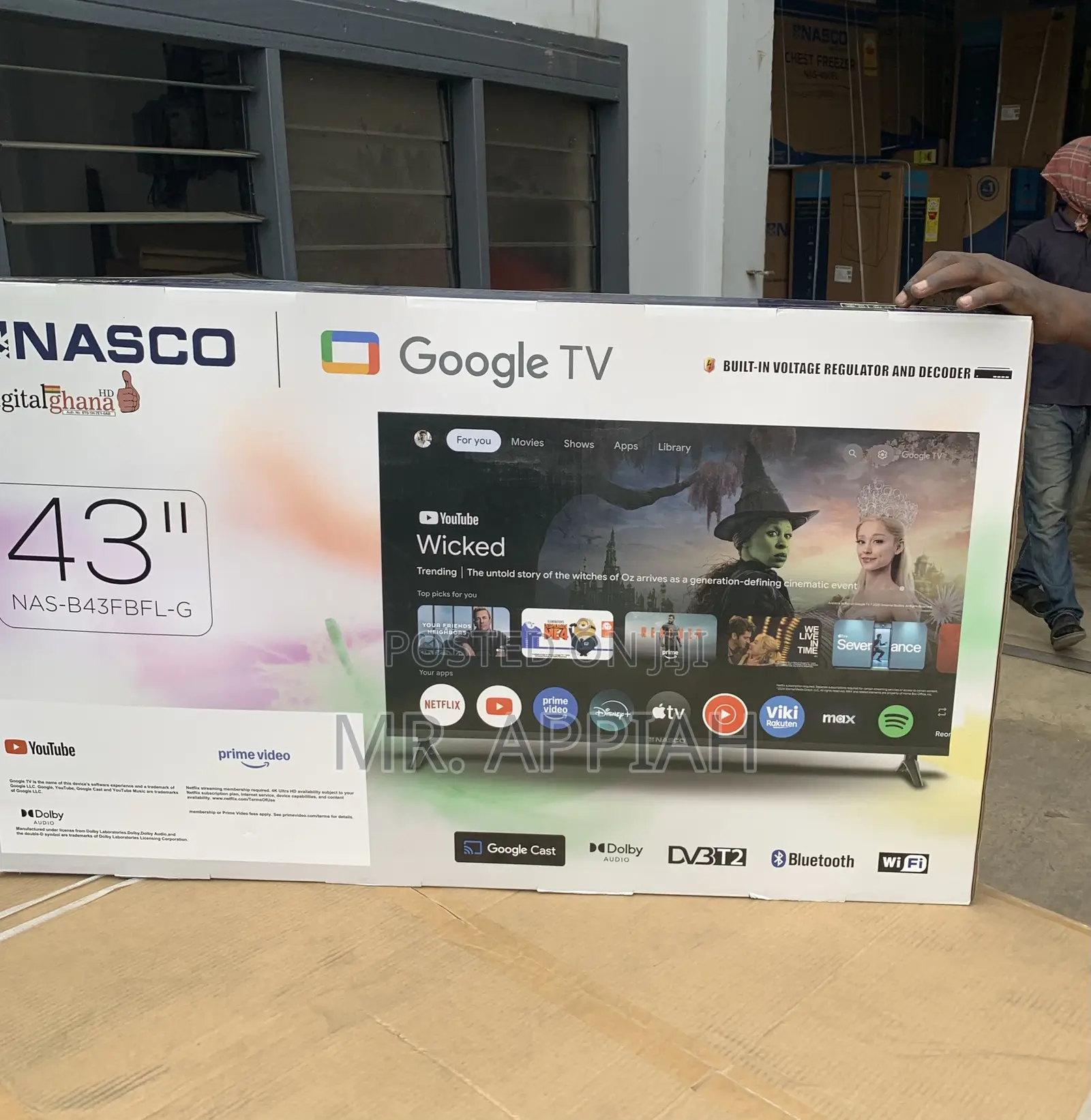 Super Classic Nasco 43” Smart Satellite TV(Black)