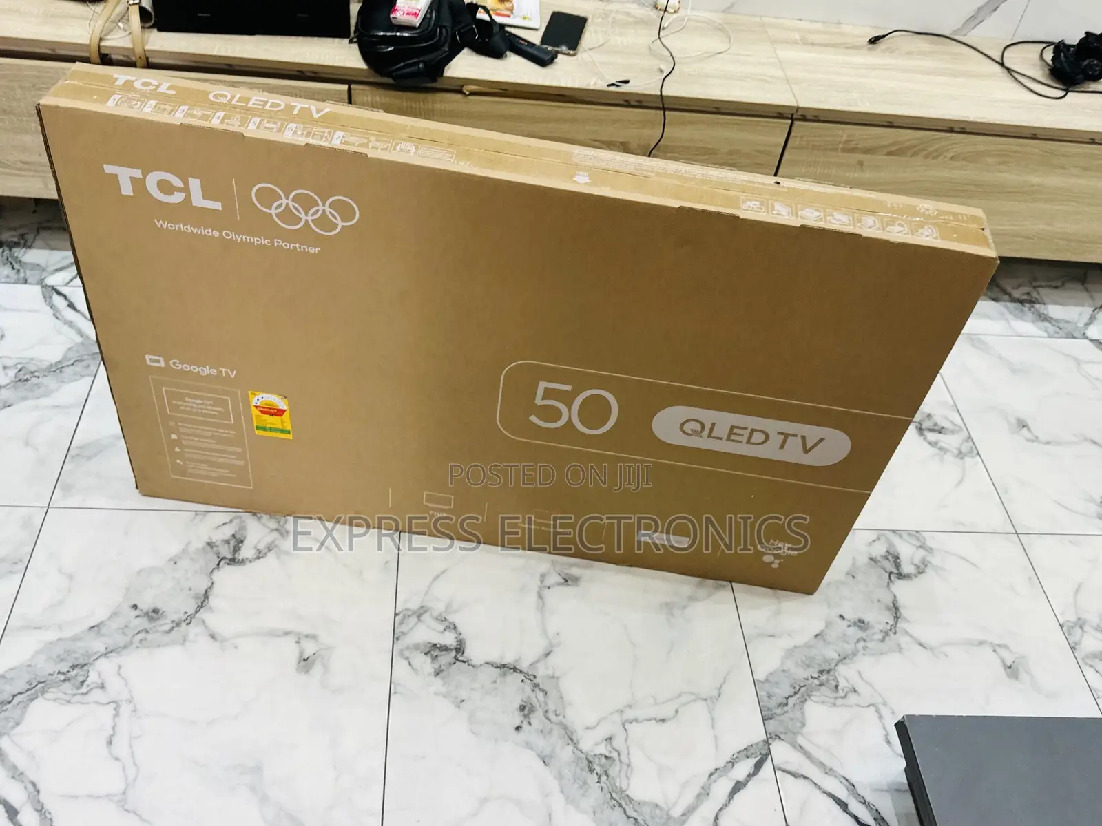 Ultra Slim Sleek TCL TV 50 Smart Satellite Android FHD QLED