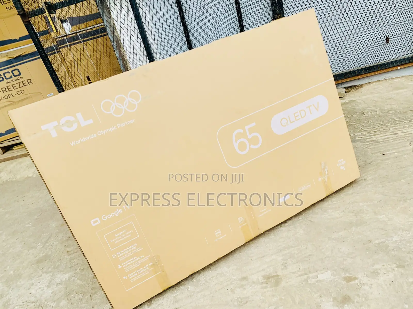 Ultra Modern TCL TV 65 Smart Satellite Android UHD 