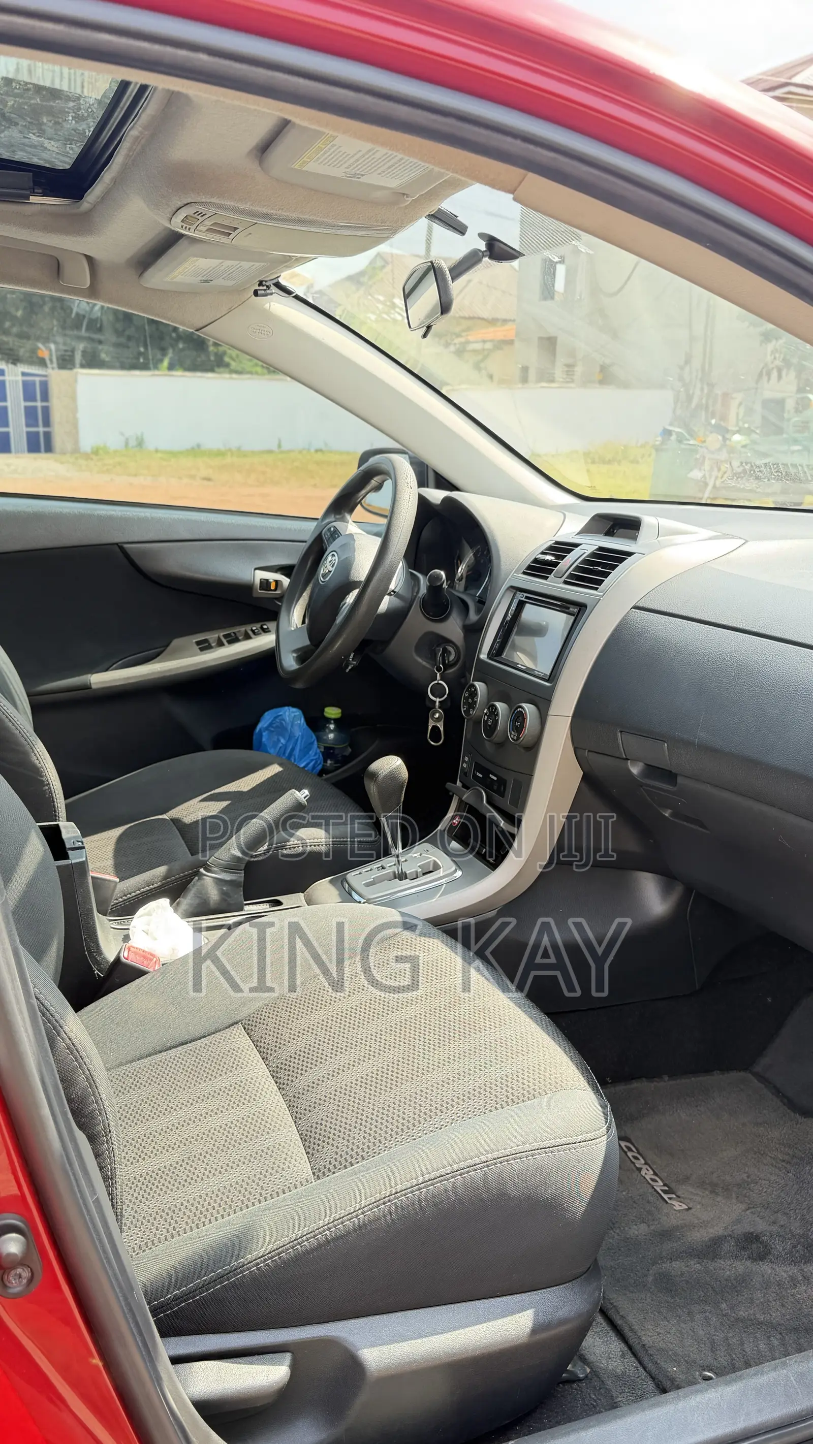 Toyota Corolla LE Special Edition 4dr Sedan (1.8L 4cyl 4A) 2013 Red