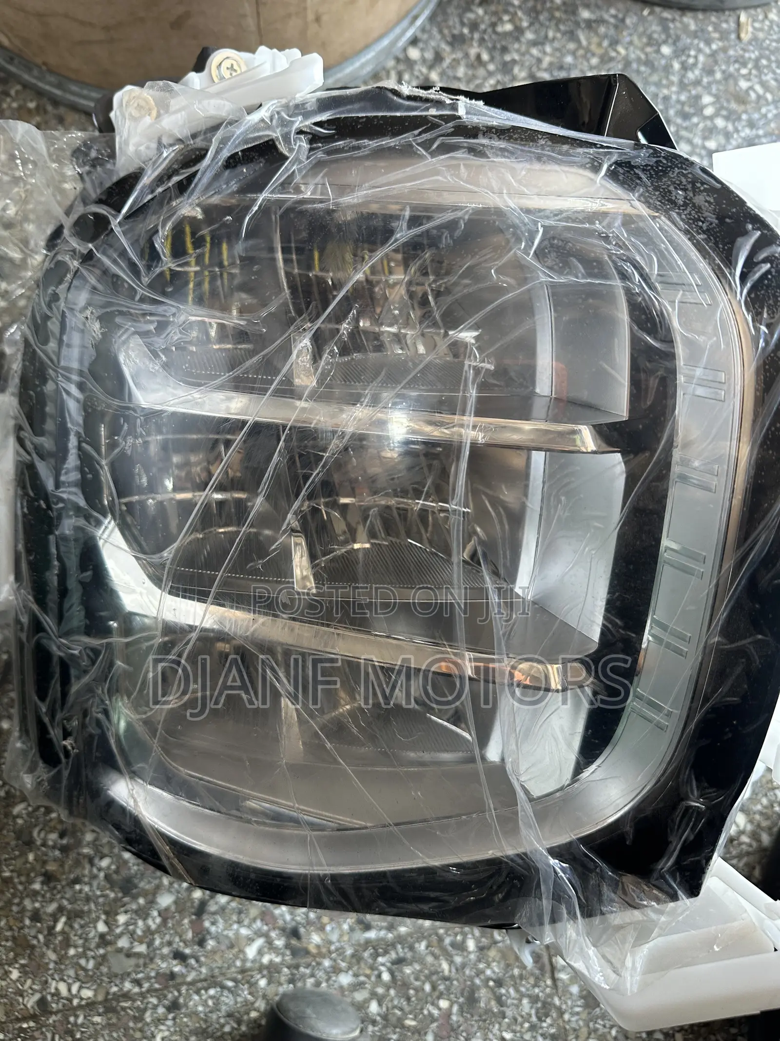 Mitsubishi Outlander 2023 Down Headlight