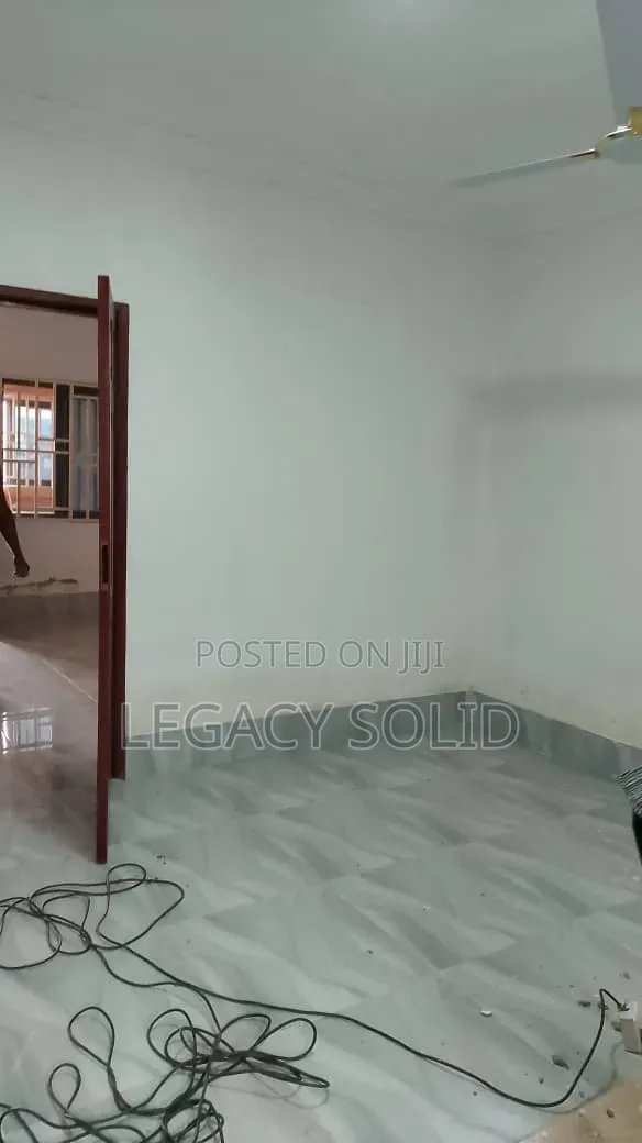 1bdrm Apartment in Legacy Solid Real, New Town for rent