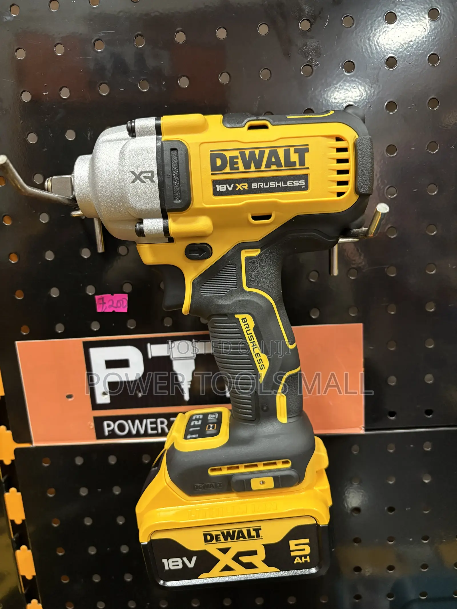 Dewalt Impact Wrench 1/2” 18v Brushless
