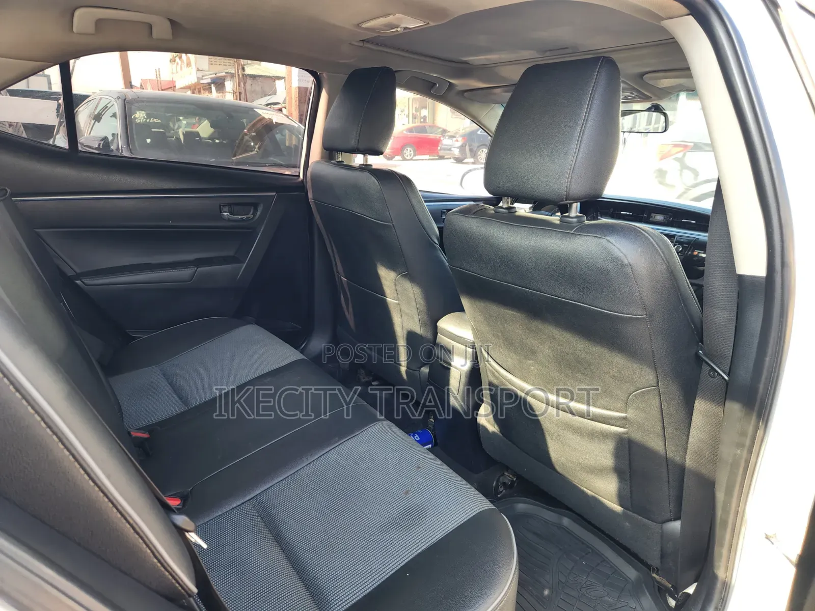 Toyota Corolla S 4dr Sedan (1.8L 4cyl CVT) 2016 White