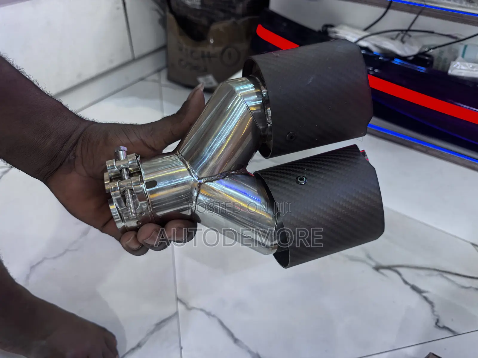Universel Exhaust Tips for All Cars