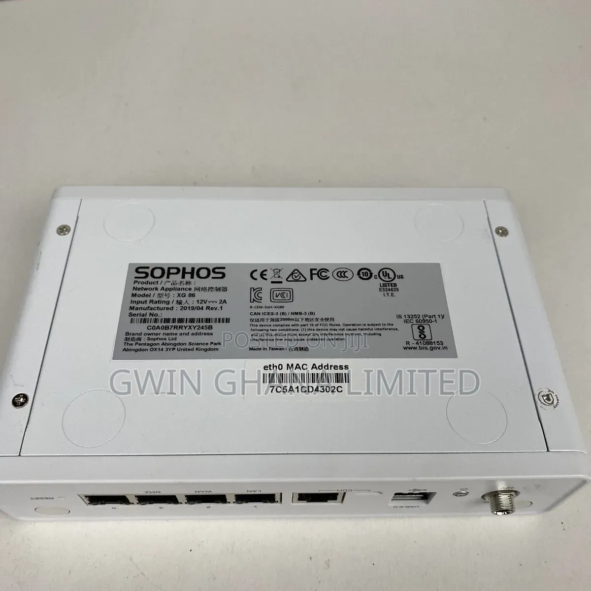Sophos XG 86 VPN Firewall Router .Firewall Throughput: 3,100 MBPS [1